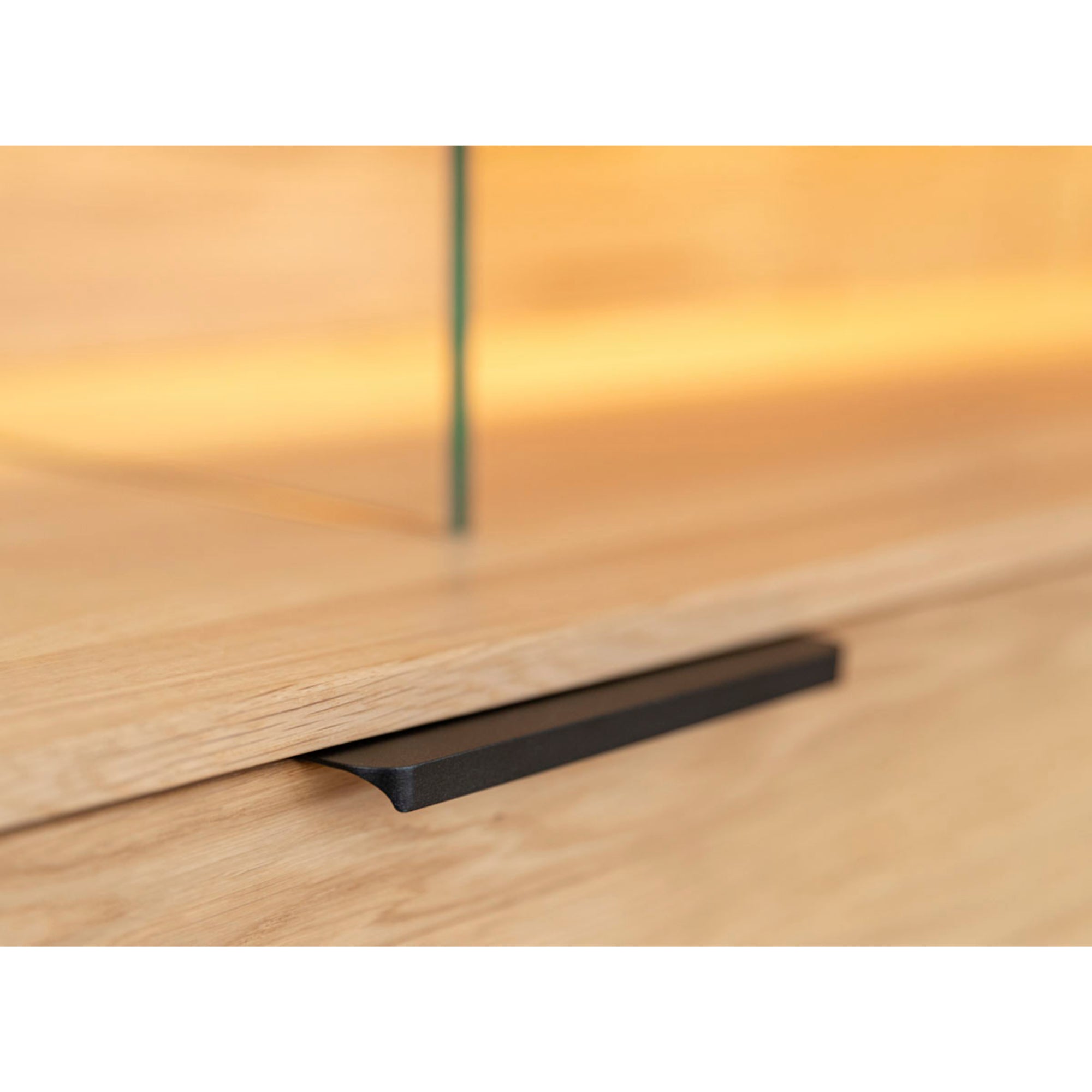 Viseća TV Komoda Tirano 200x39 cm, Materijal: Masivno Drvo Hrast