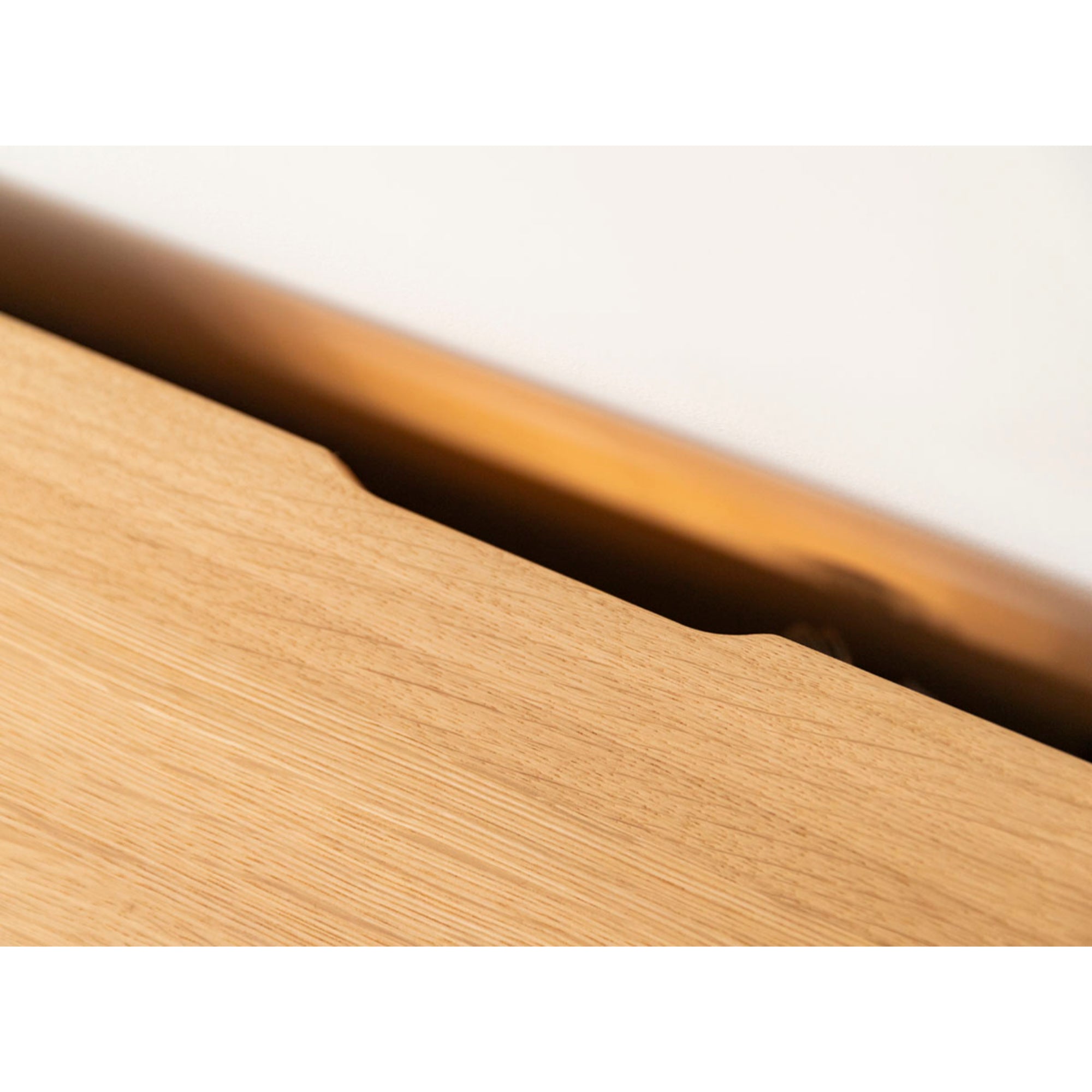 Viseća TV Komoda Tirano 200x39 cm, Materijal: Masivno Drvo Hrast