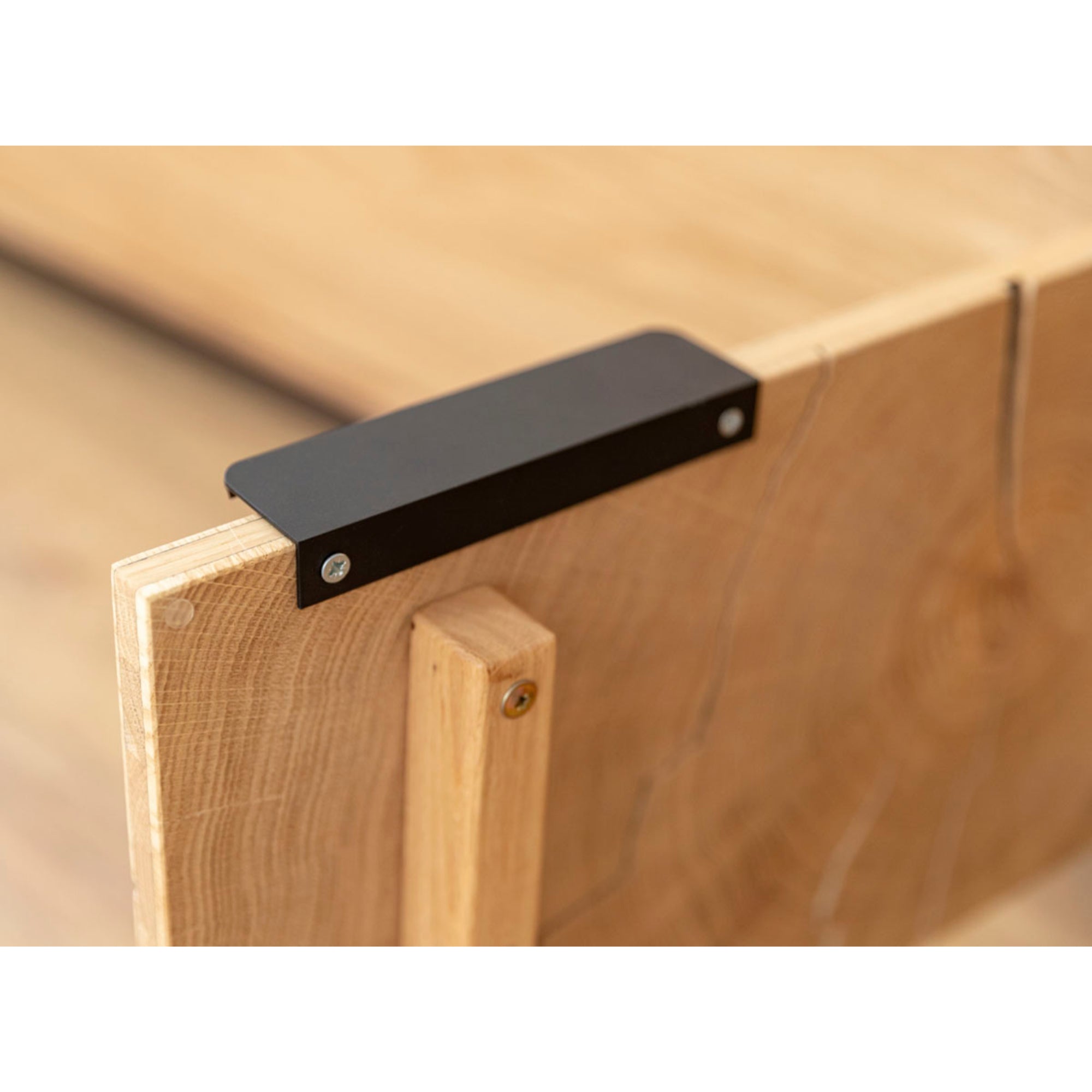 Viseća TV Komoda Tirano 200x39 cm, Materijal: Masivno Drvo Hrast