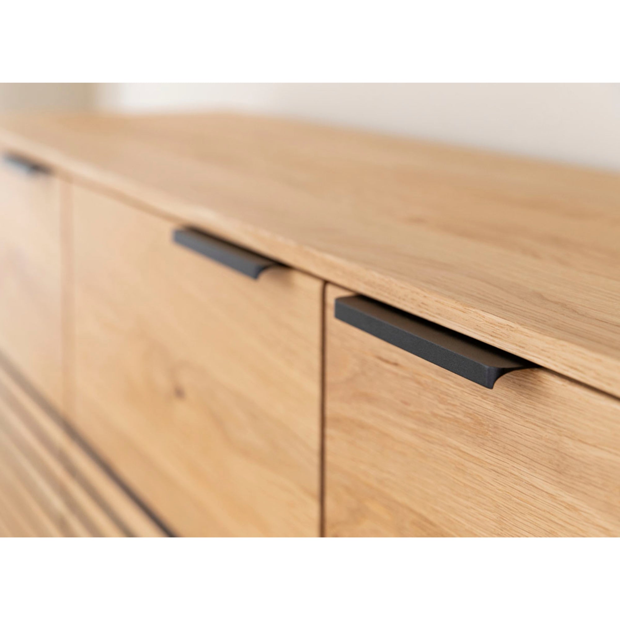 Komoda Tirano 154x39 cm, Materijal: Masivno Drvo Hrast