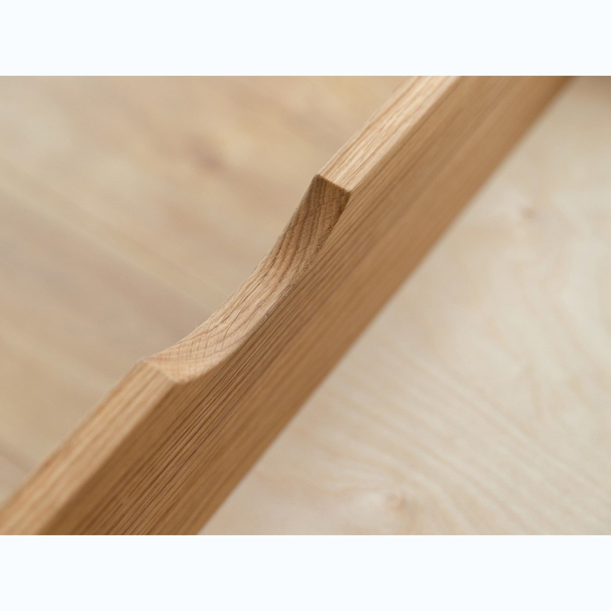 Vitrina Simona 40x180 cm,  Materijal: Masivno Drvo Hrast