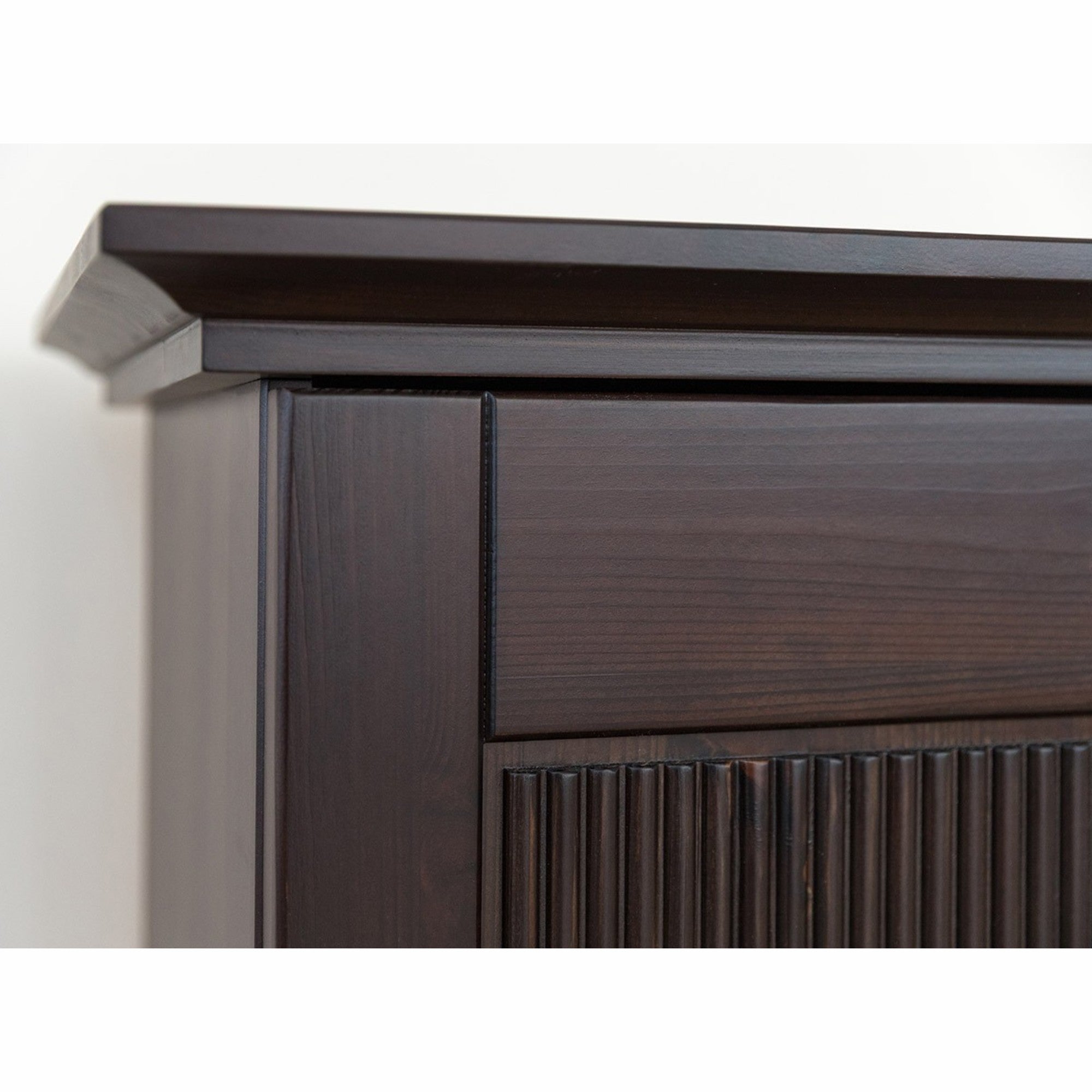 Komoda Rosella 141,7x45 cm, Materijal: Masivna Borovina
